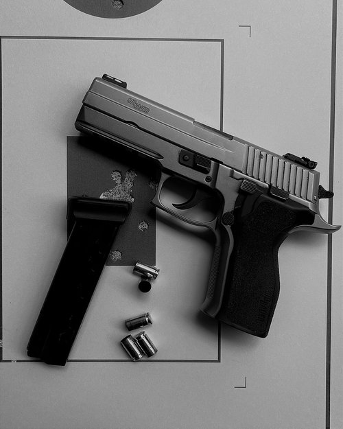 SixSauer_2022_sw_01
